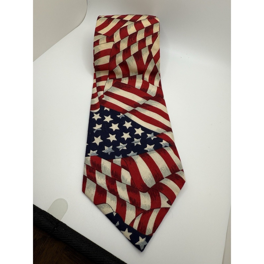 VTG Beans McGee Men's American Flag USA Red, White, & Blue Patriotic Cotton Tie‎